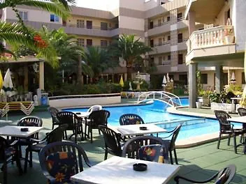 Apartamentos Triton Cala Ratjada