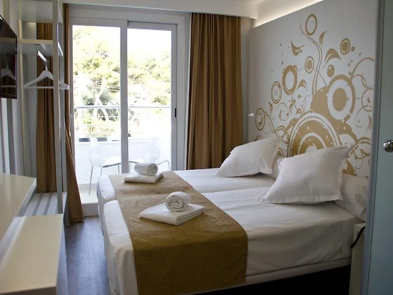 Apartamentos Triton Cala Ratjada
