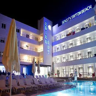 Apartamentos Triton Cala Ratjada  Spain